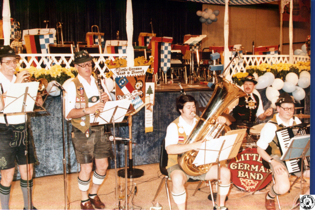 1982 10 02 19 Oktoberfest Civic Center.jpg
